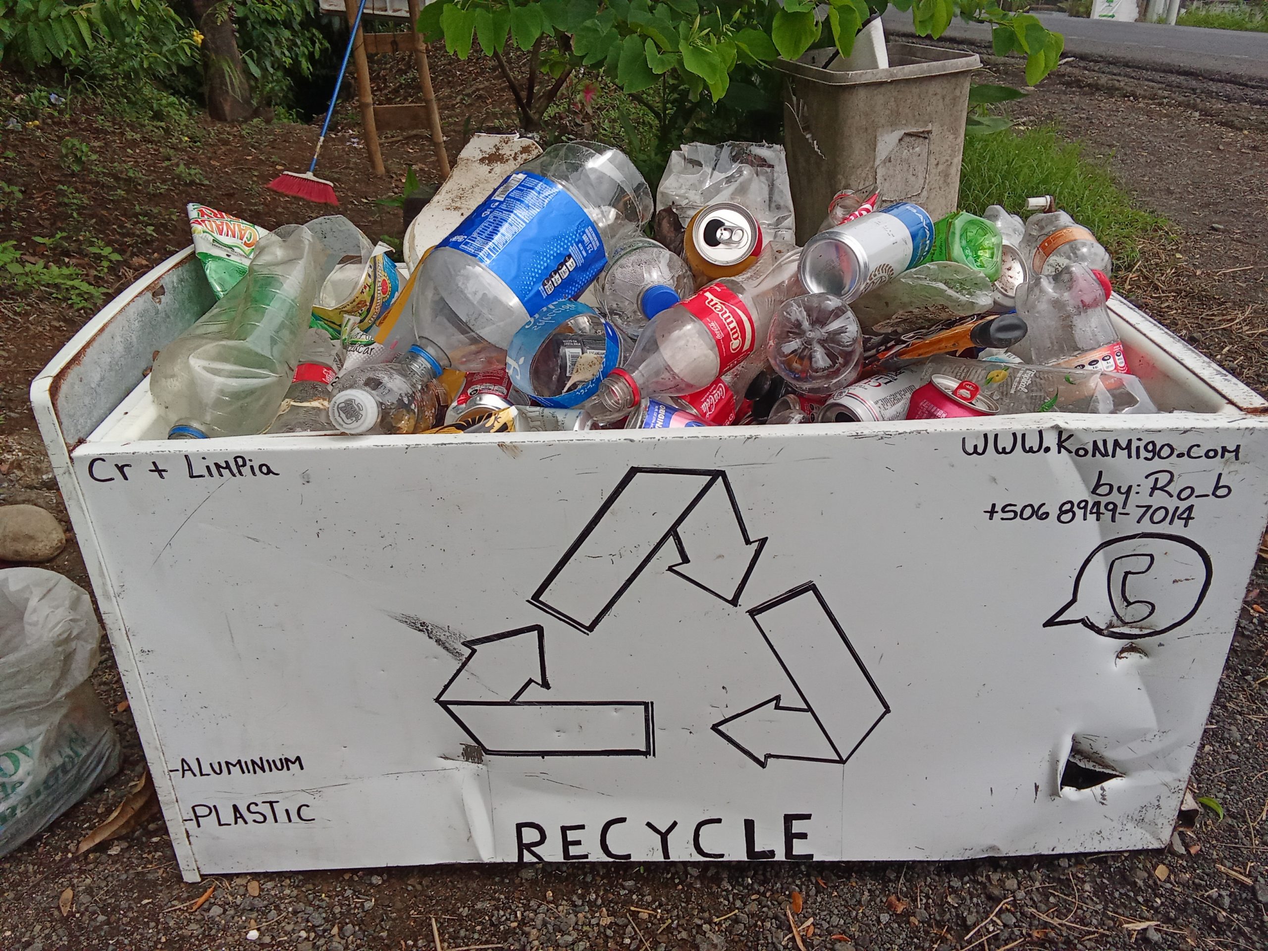 TRASH OR RECYCLE?